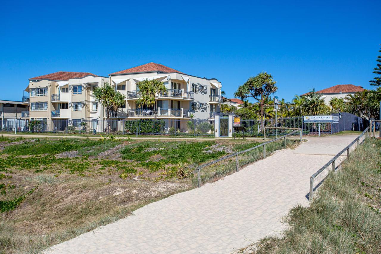 Golden Riviera Absolute Beachfront Resort Gold Coast Dış mekan fotoğraf