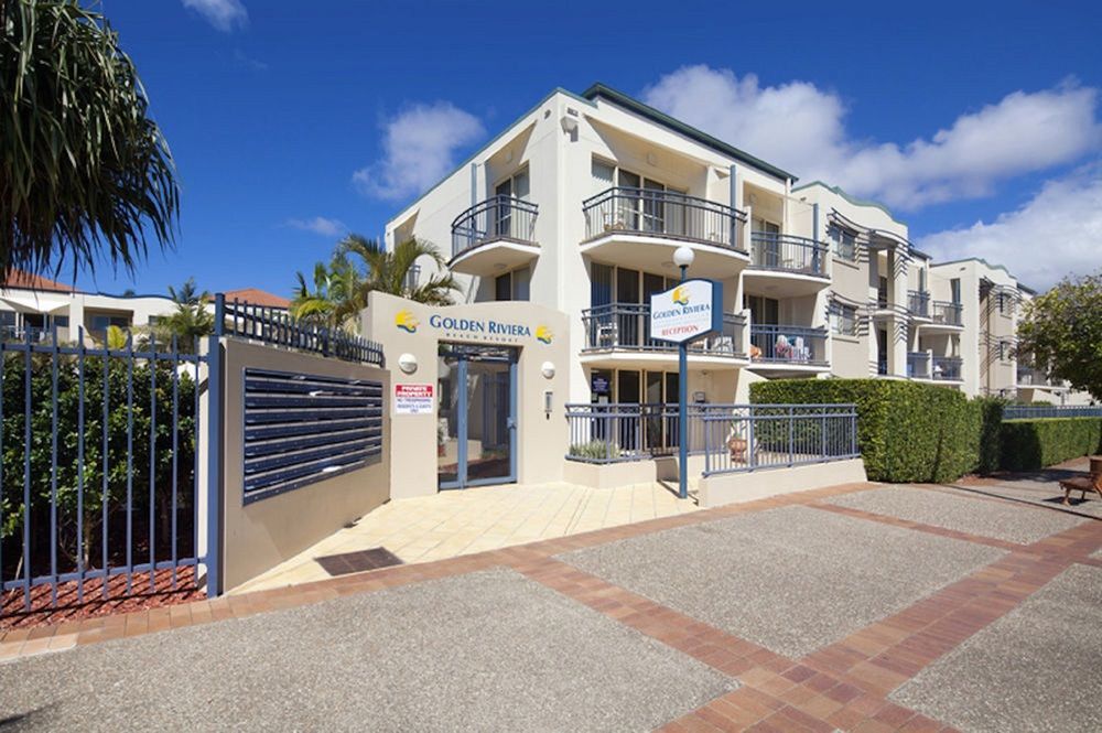 Golden Riviera Absolute Beachfront Resort Gold Coast Dış mekan fotoğraf
